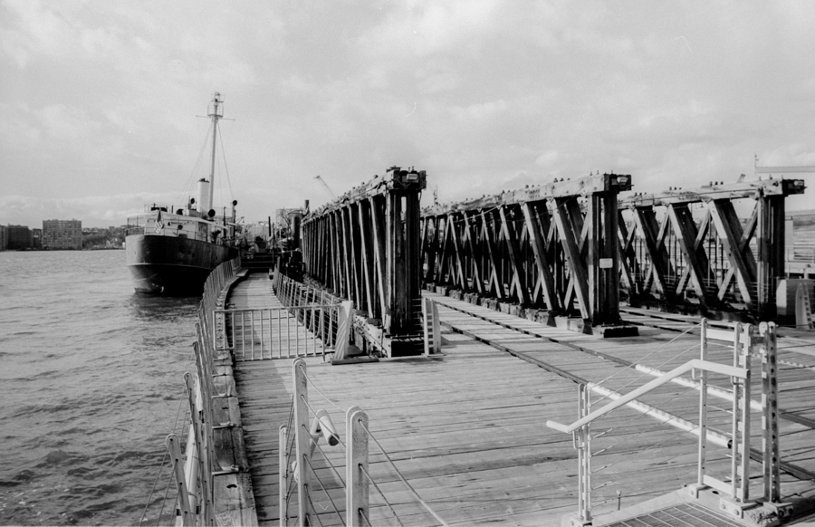 fuji_acros2_leica_m3-14-positive