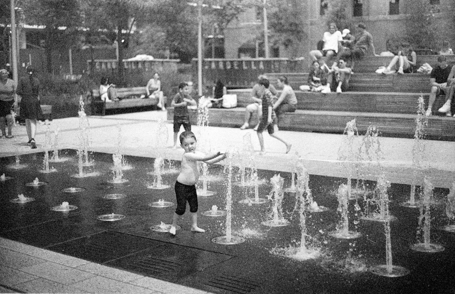 pentax-lx-leica-r50-f2-e43-kodak-tri-x-14-positive