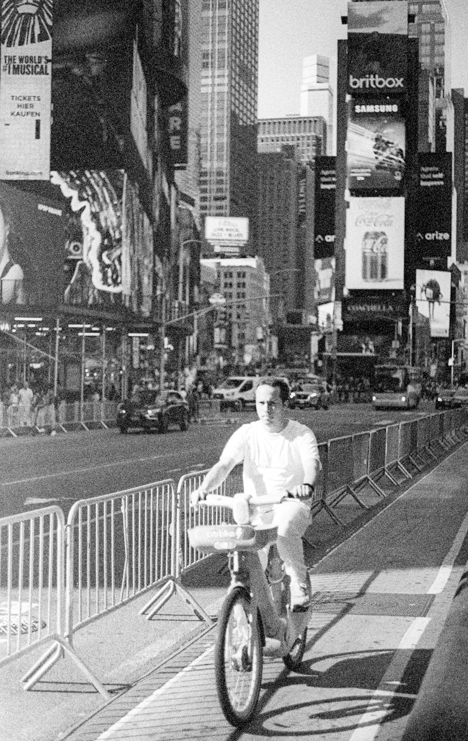 pentax-lx-leica-R50-e43-kodak-tri-x-33-positive