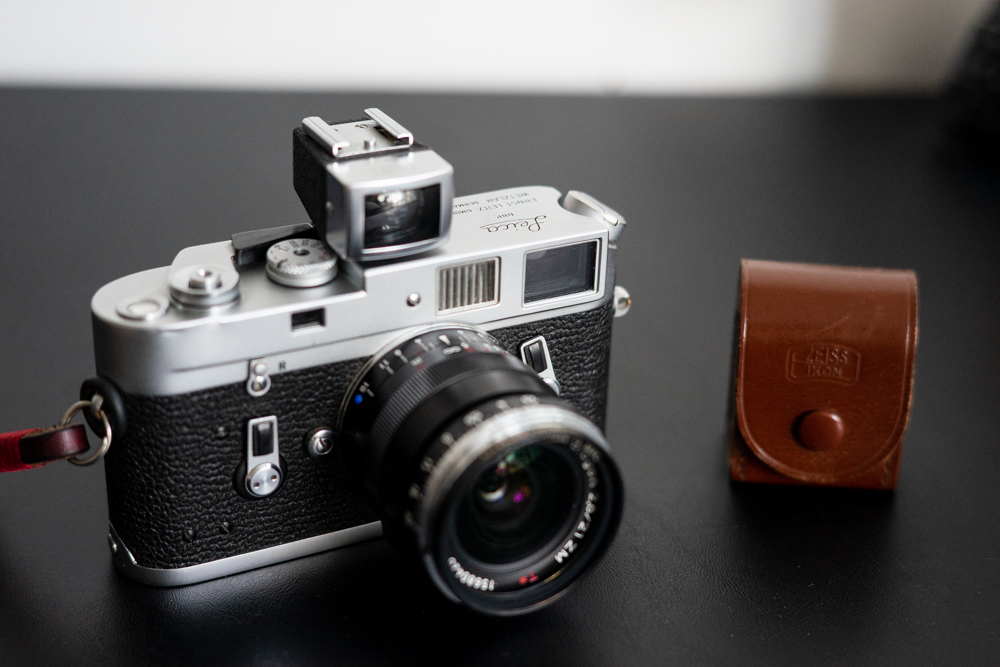 ↑ZEISS Biogon T* 21mm f/2.8 ZM和ZEISS IKON 21MM VIEWFINDER 435