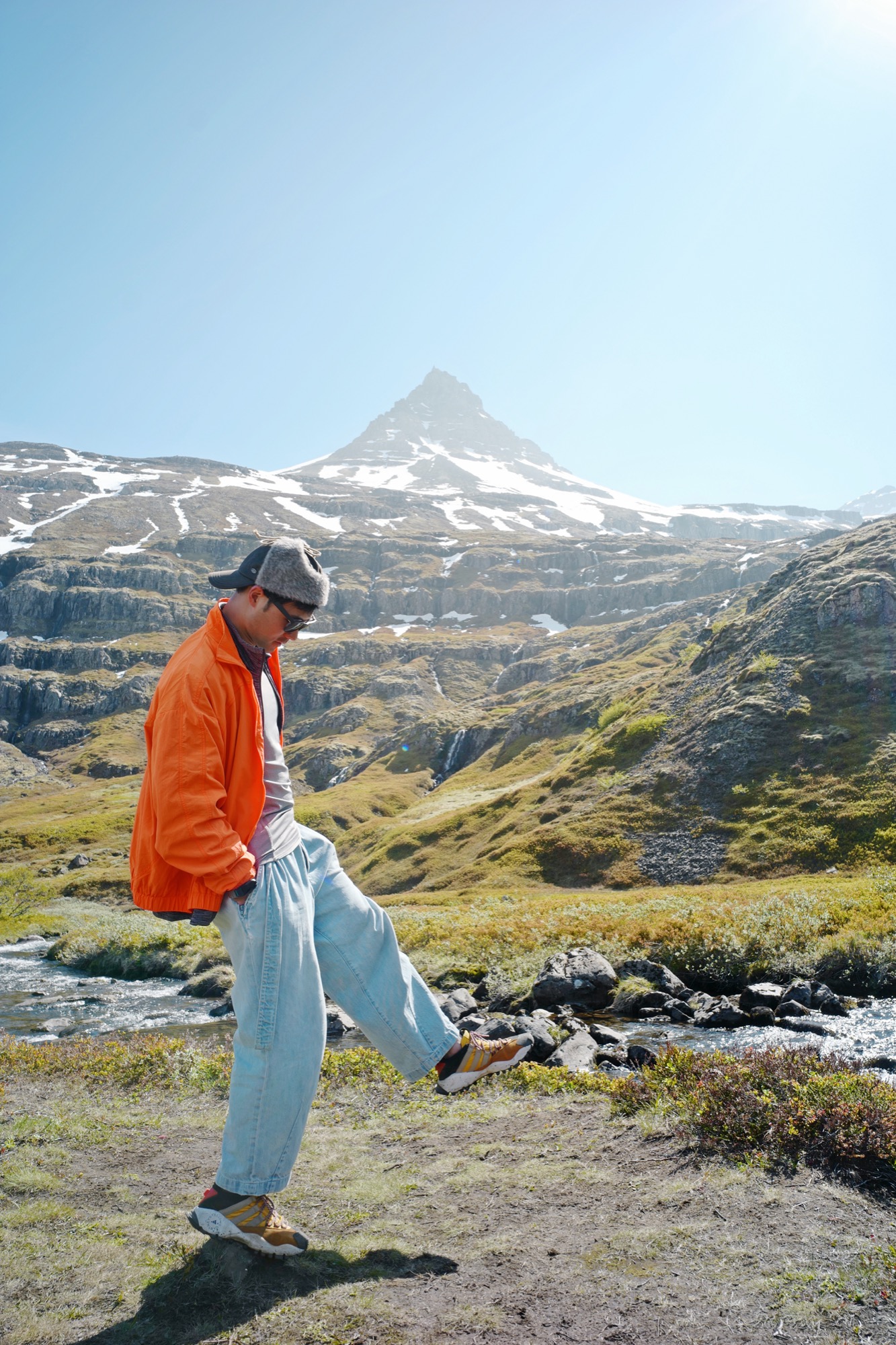 有一座很好看的山峰